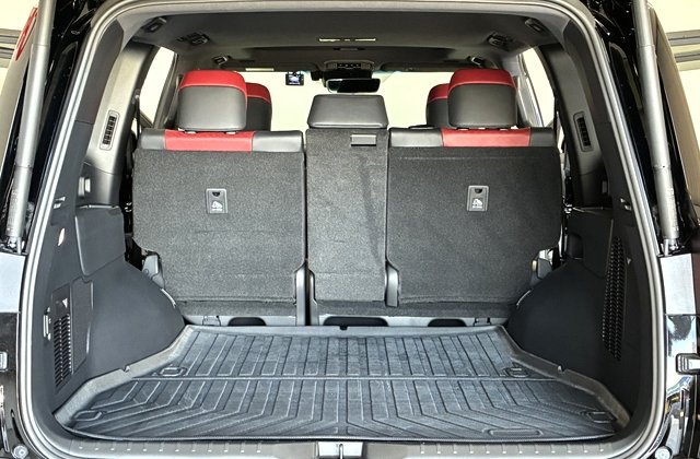 トヨタランドクルーザーGRスポーツ