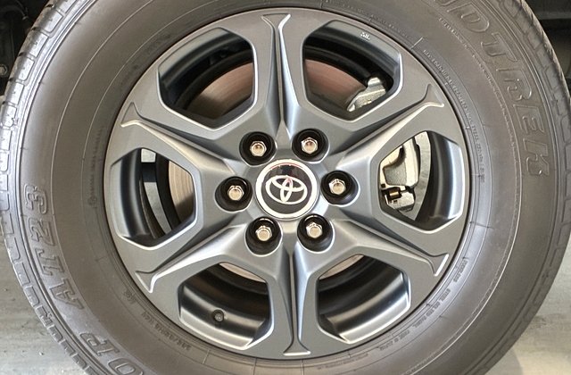 トヨタランドクルーザーGRスポーツ