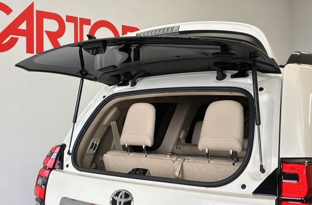 トヨタランドクルーザープラドTX Lパッケージ