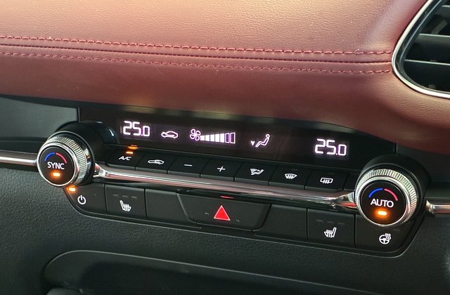 マツダMAZDA3ファストバック20S プロアクティブ ツーリングセレクション