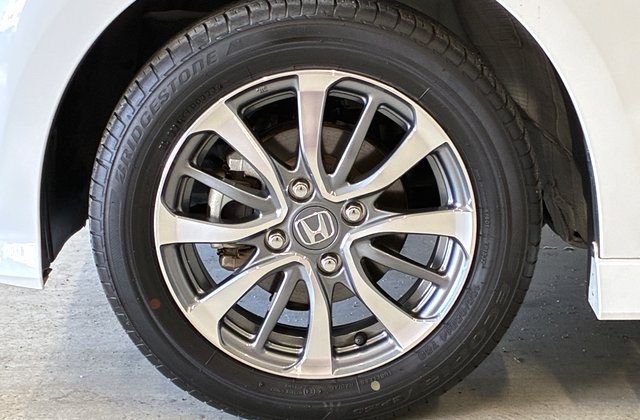 ホンダN-BOXカスタムL