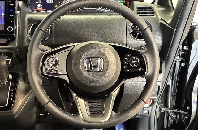 ホンダN-BOXカスタムLターボ スタイル+ブラック