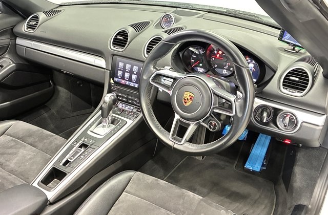 ポルシェ718ボクスター