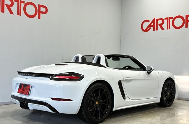 ポルシェ718ボクスター