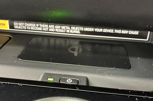 レクサスUX250h バージョンL 4WD