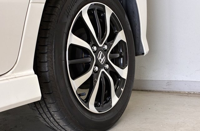 ホンダN-BOXカスタムG L