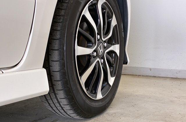 ホンダN-BOXカスタムG L