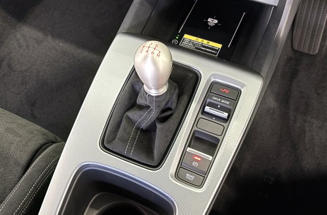 ホンダシビックタイプR レーシングブラックパッケージ