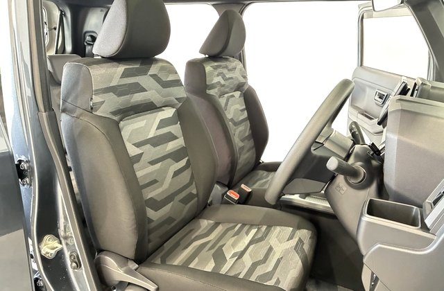 ダイハツタフトX