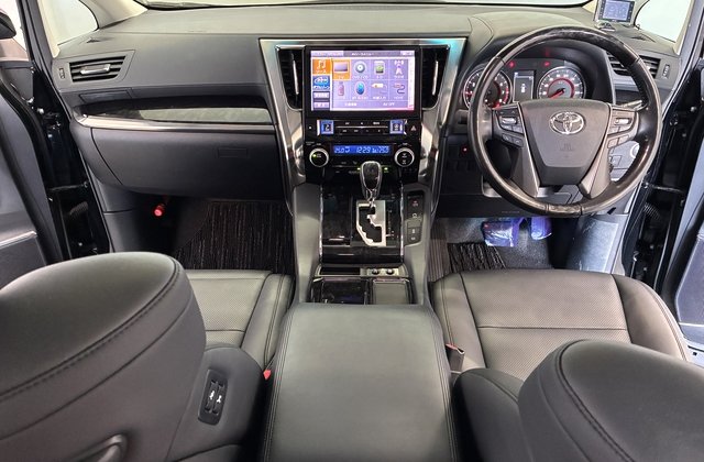 トヨタアルファードS Cパッケージ