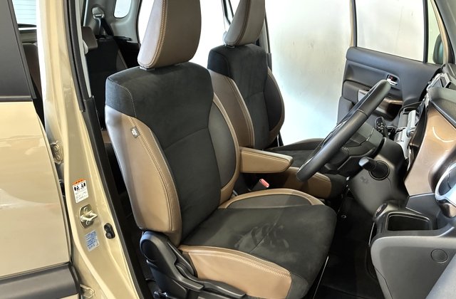 スズキクロスビーハイブリッドMZ ブラウンアクセントパッケージ