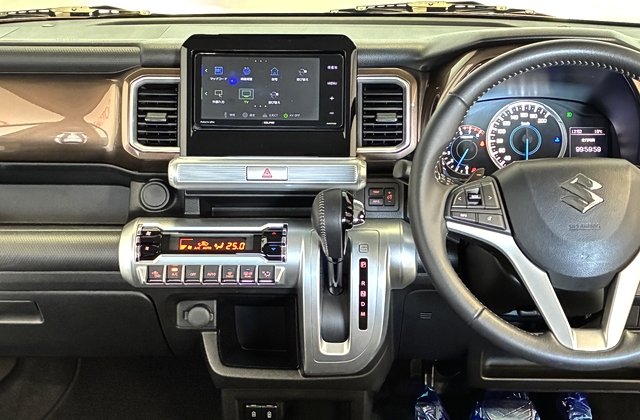 スズキクロスビーハイブリッドMZ ブラウンアクセントパッケージ