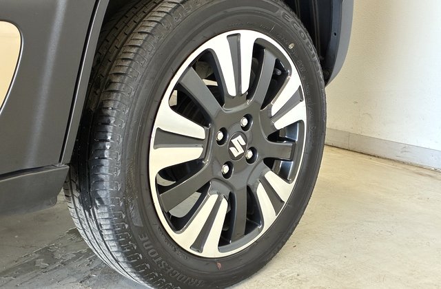 スズキクロスビーハイブリッドMZ ブラウンアクセントパッケージ