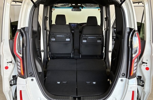 ホンダN-BOXカスタムL