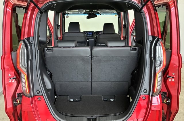 ホンダN-BOXカスタムL コーディネートスタイル