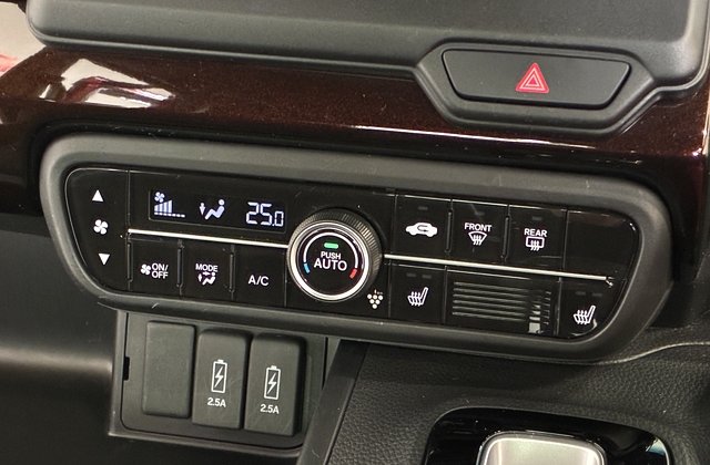 ホンダN-BOXカスタムL コーディネートスタイル