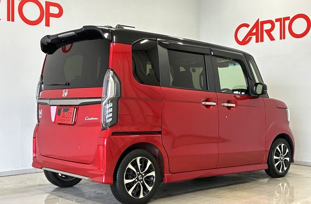 ホンダN-BOXカスタムL コーディネートスタイル