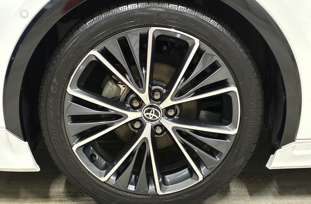 トヨタプリウスZ