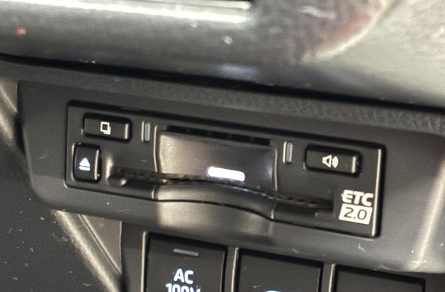 トヨタプリウスZ