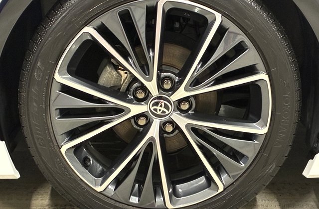 トヨタプリウスZ