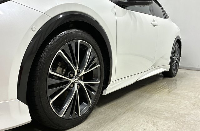 トヨタプリウスZ