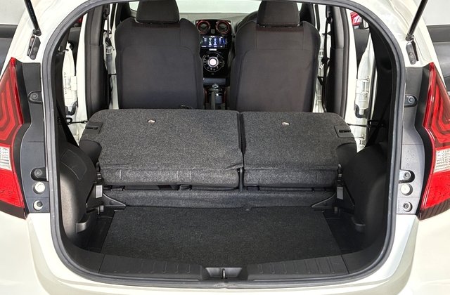 ニッサンノートe-power NISMO