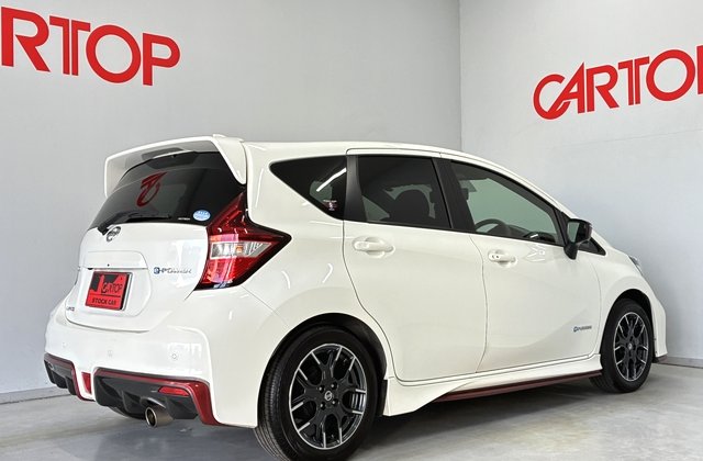 ニッサンノートe-power NISMO