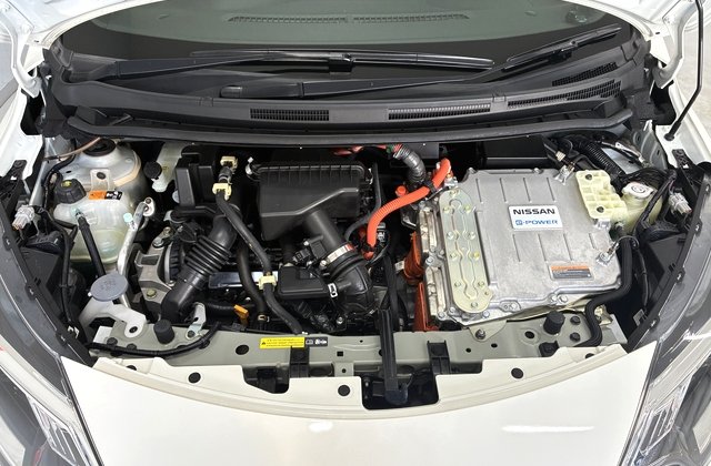 ニッサンノートe-power NISMO