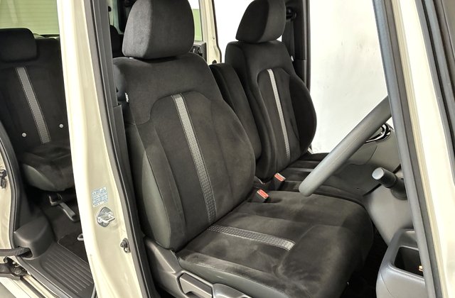 ホンダN-BOXカスタムL