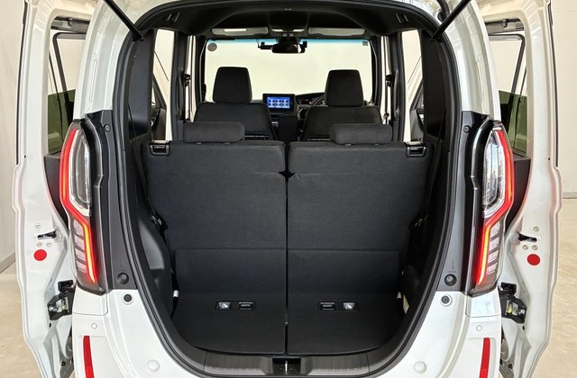 ホンダN-BOXカスタムL