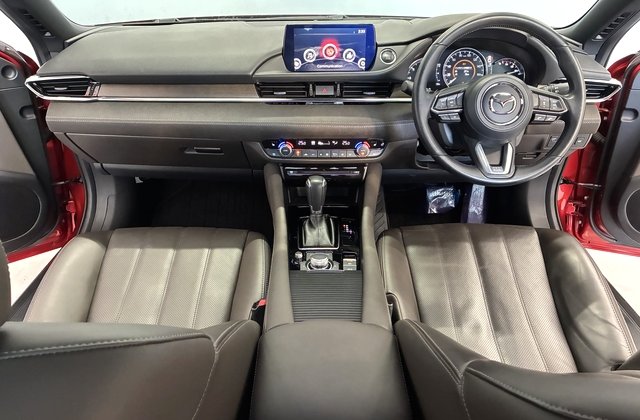 マツダMAZDA6セダンXD Lパッケージ