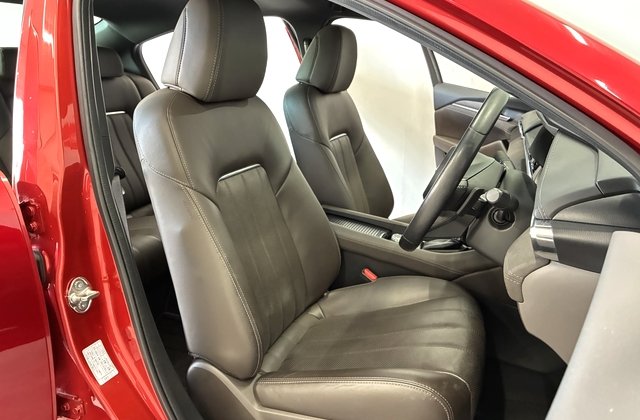 マツダMAZDA6セダンXD Lパッケージ