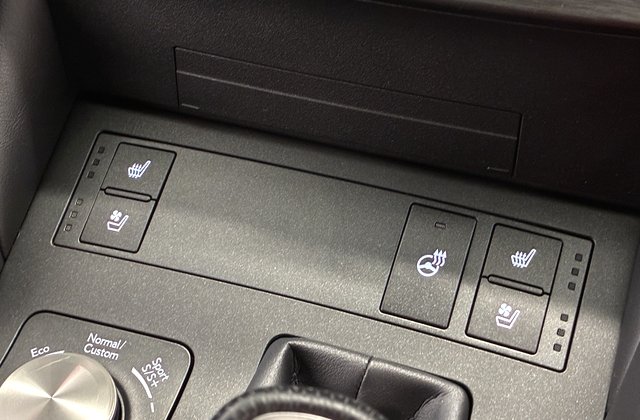 レクサスRC300h Fスポーツ