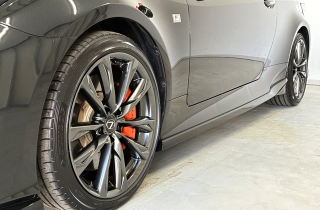 レクサスRC300h Fスポーツ