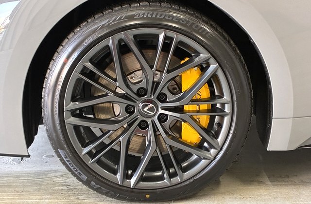 レクサスIS500 Fスポーツパフォーマンス