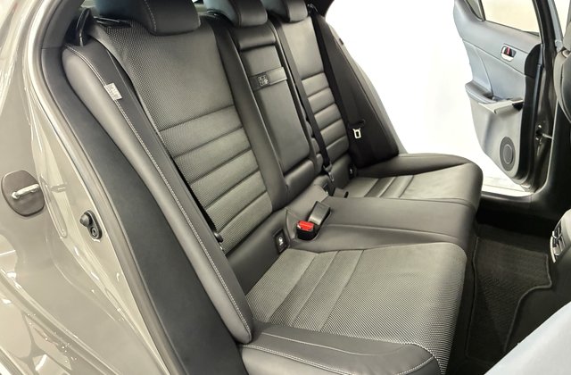 レクサスIS500 Fスポーツパフォーマンス