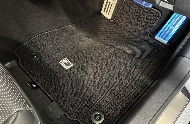 レクサスIS500 Fスポーツパフォーマンス