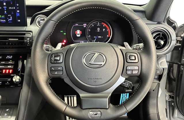 レクサスIS500 Fスポーツパフォーマンス