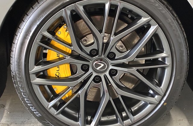 レクサスIS500 Fスポーツパフォーマンス