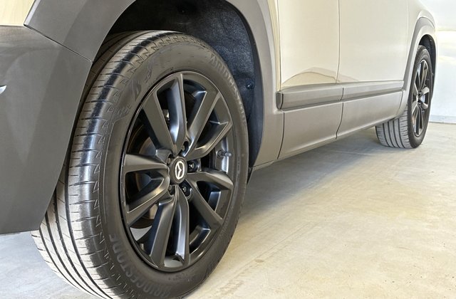 マツダMX-30インダストリアルクラシック