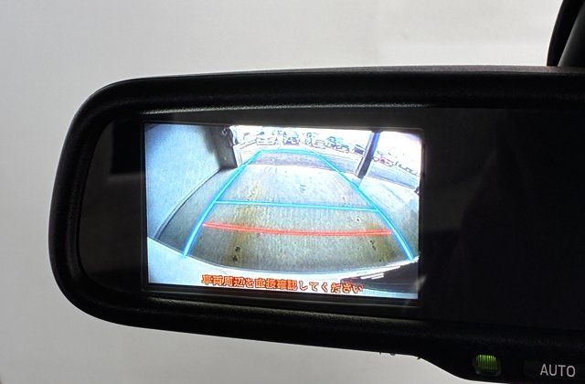 トヨタハイエースバン キャンピング仕様