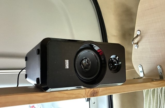 トヨタハイエースバン キャンピング仕様