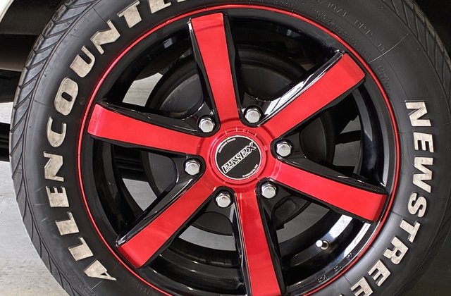 トヨタハイエースバン キャンピング仕様