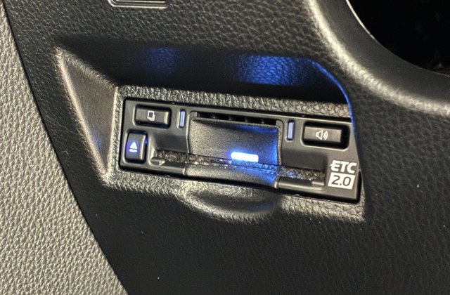 トヨタヴォクシーハイブリッド S-G