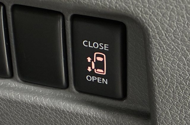 ニッサンNV350キャラバンワゴン GX