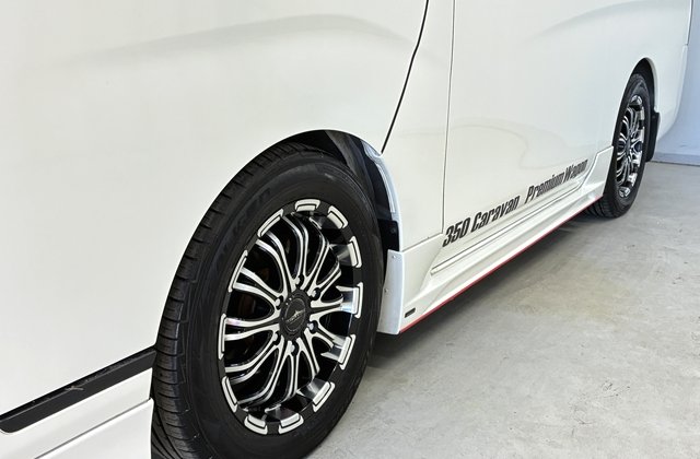 ニッサンNV350キャラバンワゴン GX