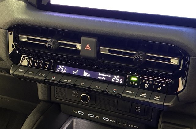 トヨタランドクルーザー250 VX