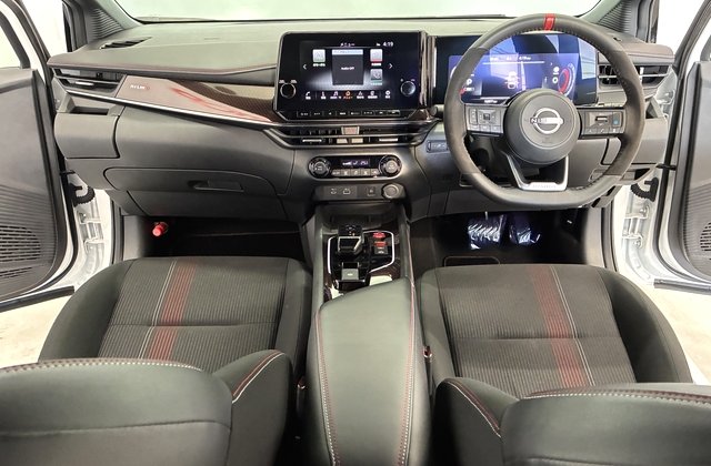 ニッサンノートオーラ ニスモ