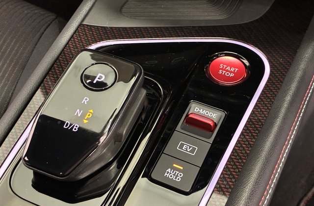 ニッサンノートオーラ ニスモ