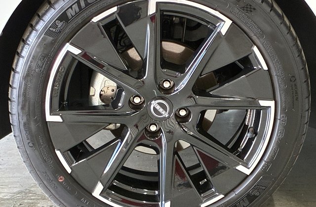 ニッサンノートオーラ ニスモ